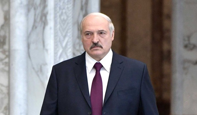 Эксперт Болкунец: Россия больше не станет оказывать Лукашенко помощь