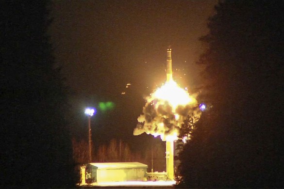 Почему Байден согласился продлить ракетный договор на российских условиях