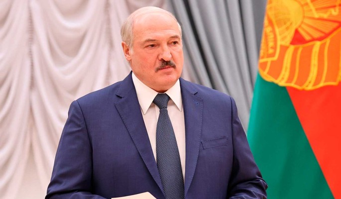 Лукашенко сравнил ситуацию в Белоруссии с развалом СССР 