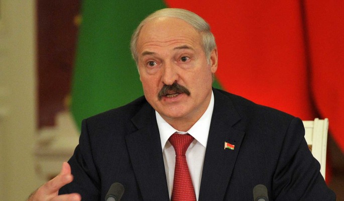 Сын Лукашенко официально стал преемником отца на посту президента