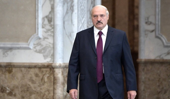 В Кремле пребывают в раздумьях, как поступить с Лукашенко – политолог Суздальцев