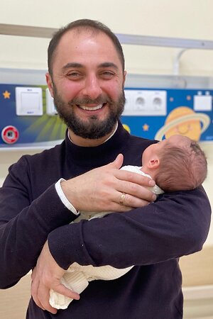 Демис Карибидис стал отцом в четвертый раз