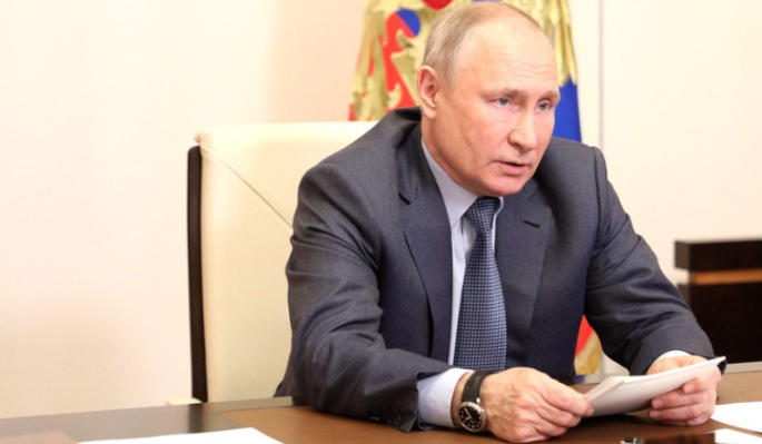 Песков: Путин готов обсудить с Зеленским Крым при одном условии