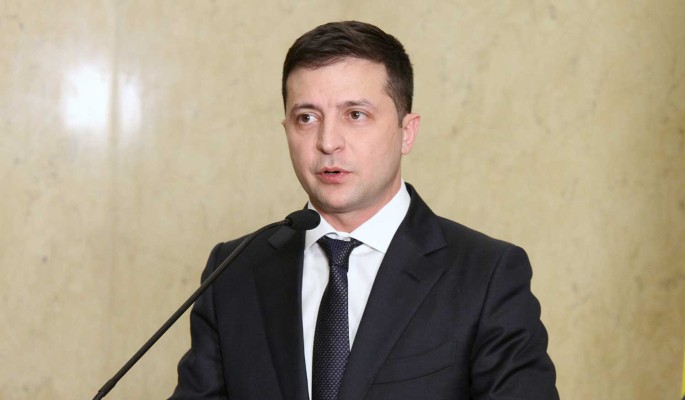 Зеленский обвинил Медведчука в нанесении разрушительного вреда безопасности Украины