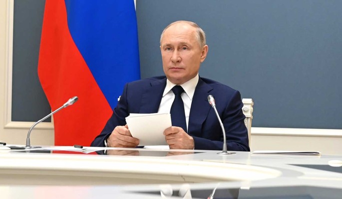 Политолог Вакаров о статье Путина: Поставил ультиматум Западу
