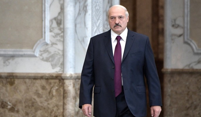 В Европарламенте хотят отправить Лукашенко под трибунал: К нему надо относиться, как к бывшему президенту