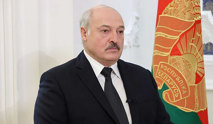 "Отступать некуда": Лукашенко о серьезности решения начать газовую блокаду Европы