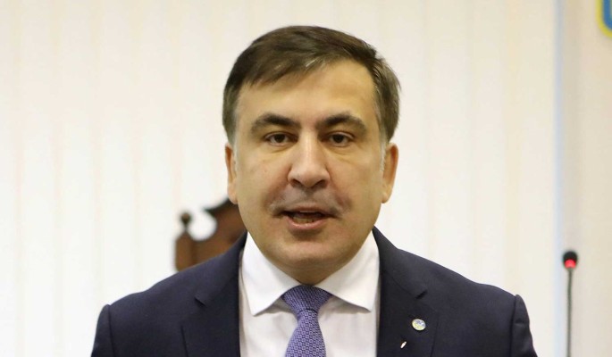 После перевода в больницу объявивший голодовку Саакашвили попросил помощи медиков