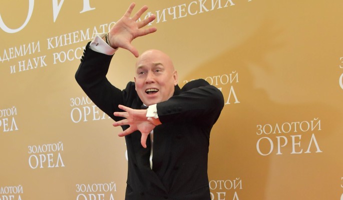 "Свинья!": Сухоруков вцепился в известного музыканта