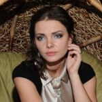 Лиза Боярская заявила, что беременна