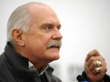 Как жертвуют актёры