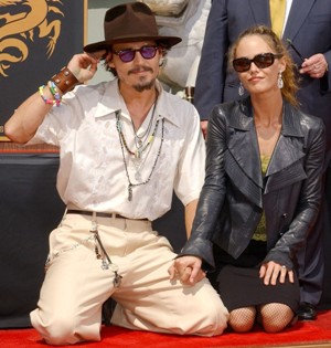 Развод Деппа и Паради