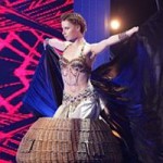 У Юлии Савичевой едва не сгорели волосы