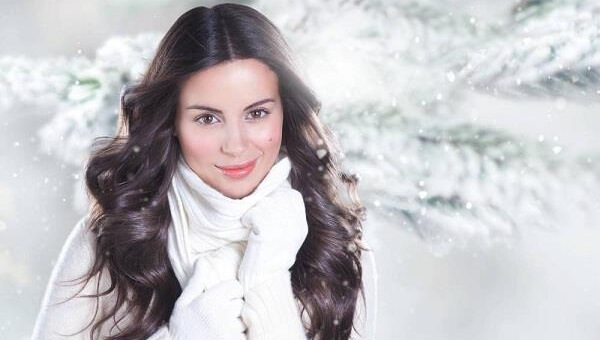 Как правильно ухаживать за волосами в холодное время года в домашних условиях