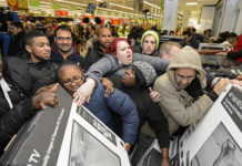 Чёрная пятница: история сумасшедших скидок