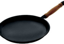 Какая сковорода для блинов лучше: требования