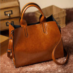 За что стоит любить сумки из натуральной кожи?