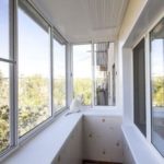 Варианты остекления балконов