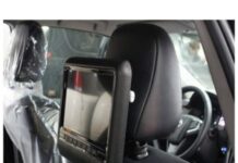 Навесные мониторы на подголовник: лучшие модели