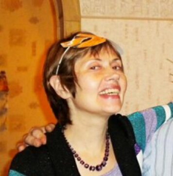 Кэти Перри с крохотной дочкой засняли на каникулах в Европе