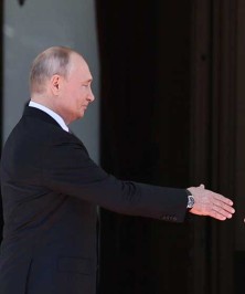 Впервые с глазу на глаз: как прошла встреча Путина и Байдена в Женеве