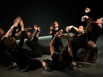 Актерское мастерство : работа над своим телом, речью, интеллектом