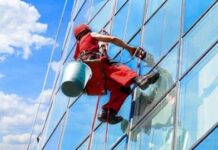 Мойка фасадов: особенности выполнения работ