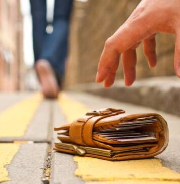 Что делать, если нашёл чужой кошелёк?