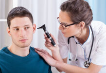 Какие заболевания лечит врач-отоларинголог?