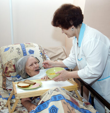 Что представляет собой частный дом престарелых?