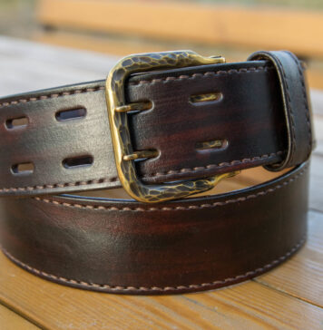 Как правильно сочетать ремни с одеждой