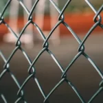 Достоинства сетки-рабицы с ПВХ покрытием