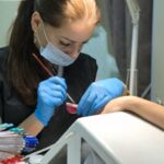 Как сделать классический маникюр пошагово