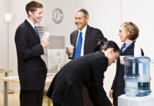 Доставка воды в офис: рациональная забота о персонале и клиентах