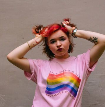 Алена Швец: синтез рока и пост-барда