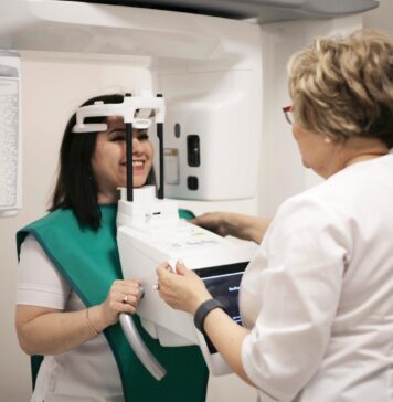 SDS Clinic: территория комфорта, хорошего настроения и лечения без боли