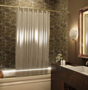 Какие шторки выбрать в ванную комнату?