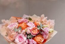 Какой букет цветов подарить любимой бабушке?