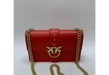 Сумка Pinko купить оригинал означает показать вашу индивидуальность!