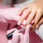 Какие курсы маникюра выбрать новичку?