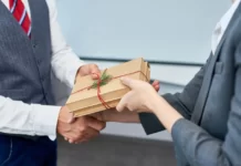 Что подарить бизнес-партнеру?