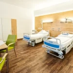 Частные клиники, государственные поликлиники, центры диагностики: в чём разница и когда к ним обращаться