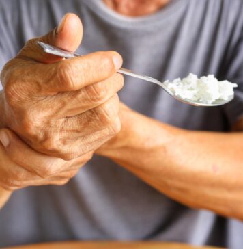 Тремор: Причины, Симптомы и Лечение