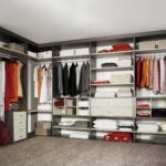 Основные виды гардеробных систем: особенности и характеристики