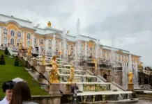 Какие экскурсии выбрать во время школьного тура в Санкт-Петербурге?