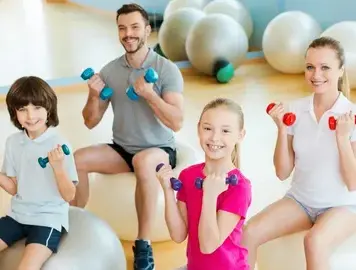 Фитнес для всей семьи: как вовлечь детей в активный образ жизни