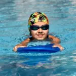 Преимущества индивидуального обучения плаванию для детей в Красноярске
