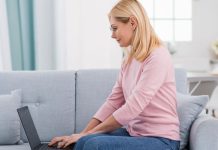 Как выбрать негормональный БАД при менопаузе ФеминаТабс и ФеминаСпрей: что важно знать